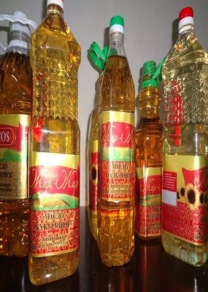 REFINED PALM OIL / PALM OIL - Olein CP10, CP8, CP6 For Cooking